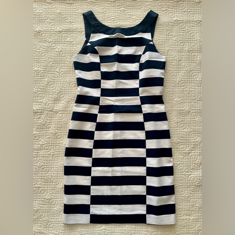 NWT H&M Navy and White Fitted Striped Mini Dress - size 10